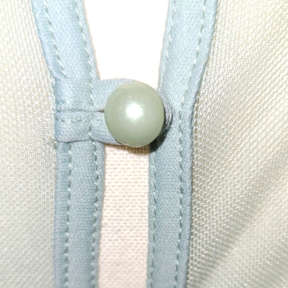 New "Ripe" Brand Mint Green Soft Ruffle Blouse. - Picture 6 of 10